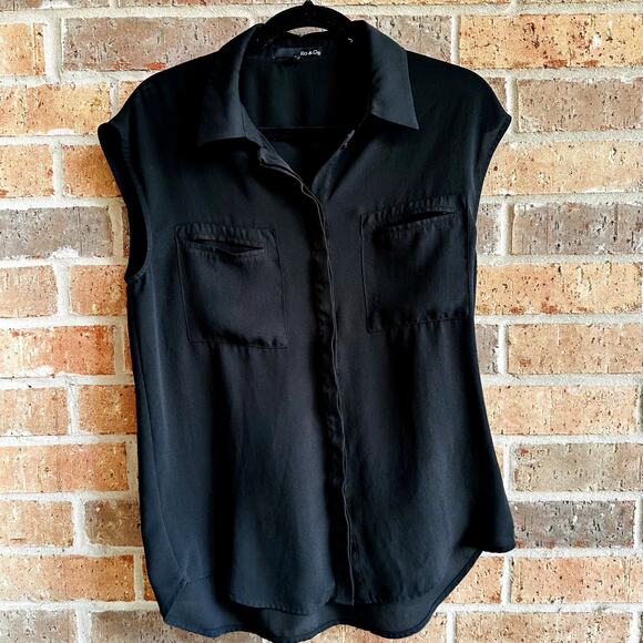 Ro & De Women's Black Solid Button Front Sleeveless Blouse Tops Size Large - Picture 1 of 4